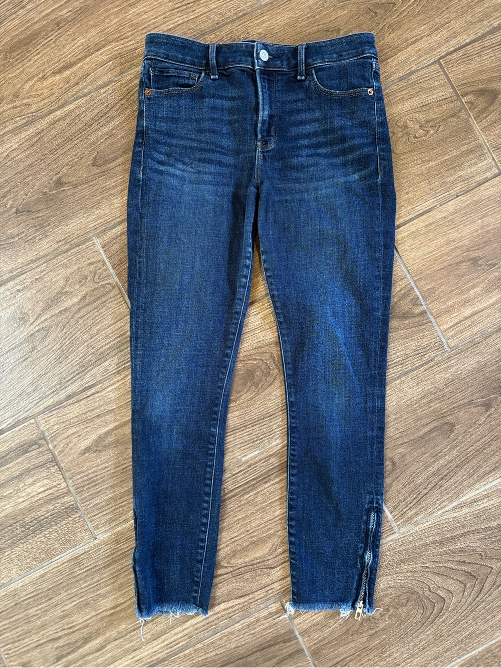 Abercrombie Harper Slim Straight Jeans Women’s 28 Dark Wash Ankle Zip